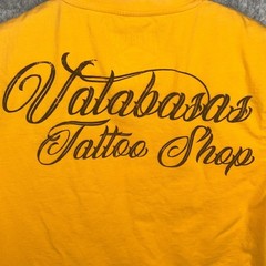 Valabasas Vintage Worn To Inspire Cobra Skull Tattoo Shop Yellow T-Shirt Small