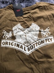 Men’s Levi’s 501 Graphic Relaxed Fit S.S. Lt. Brown Tee XXL. NWT.