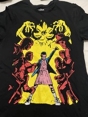 Stranger Things Loot Crate Mens Black Graphic T-Shirt Eleven Demogorgon 2XL