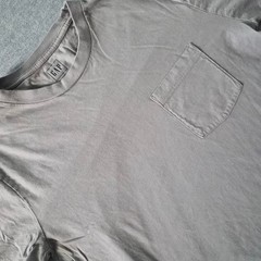 GAP Mens Standard T Shirt Medium Taupe Grey 100% Organic Cotton Pocket Tee