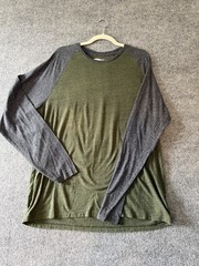 Old Navy Men’s Long Sleeve Cotton T-Shirt XL