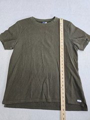 Divided by H&M Shirt Mens L Army Green Textured Crew Neck Short Sleeve Pullover