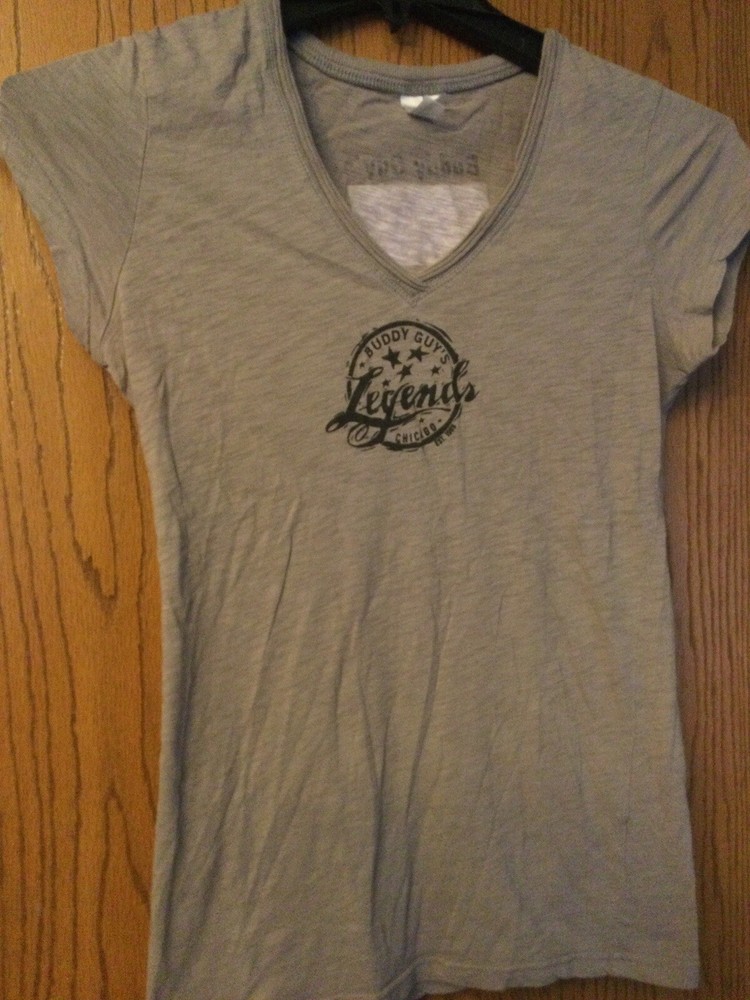 Buddy Guy’s Legends – Chicago – Gray Shirt – Ladies – M – District Threads