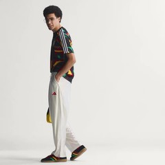 adidas Originals Men’s Jamaica x Bob Marley Trefoil T-Shirt KS2679