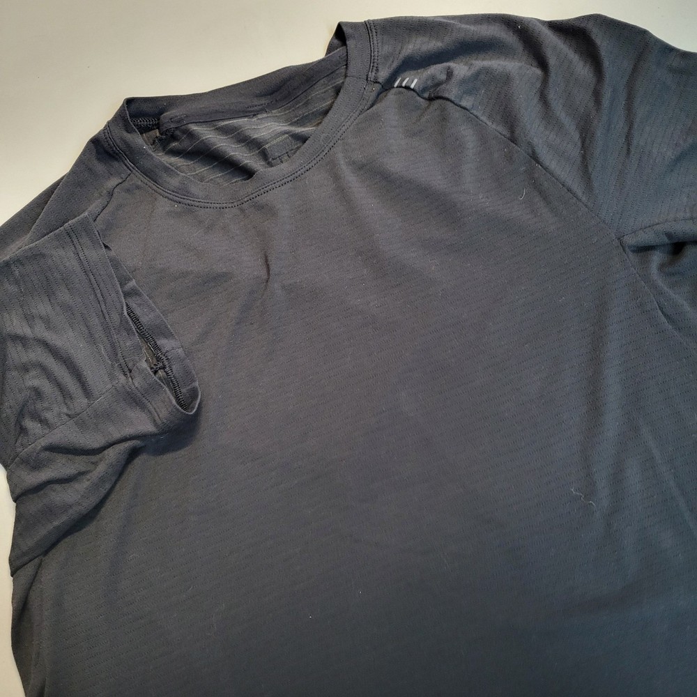 Lululemon Metal Vent Tech 2.0 Short Sleeve Shirt Black Mens Training Top S