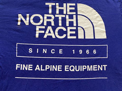 The North Face Men’s T-Shirt Short Sleeve Half Dome Small Logo Regular Fit Tee