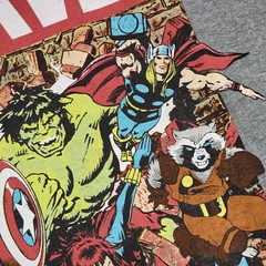MARVEL COMICS Shirt Mens Golden Age Advengers Small Gray Hulk Capt America NWT