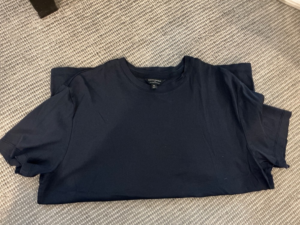 Banana Republic Men’s Luxe Touch Performance Tee, Navy, Size XL
