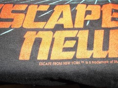 Escape From New York- Fright Rags 2013 Limited Edition Box Set- XL Shirt+ Swag