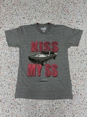Tee Luv Kiss My SS – Chevrolet Camaro T-Shirt – Gray – M