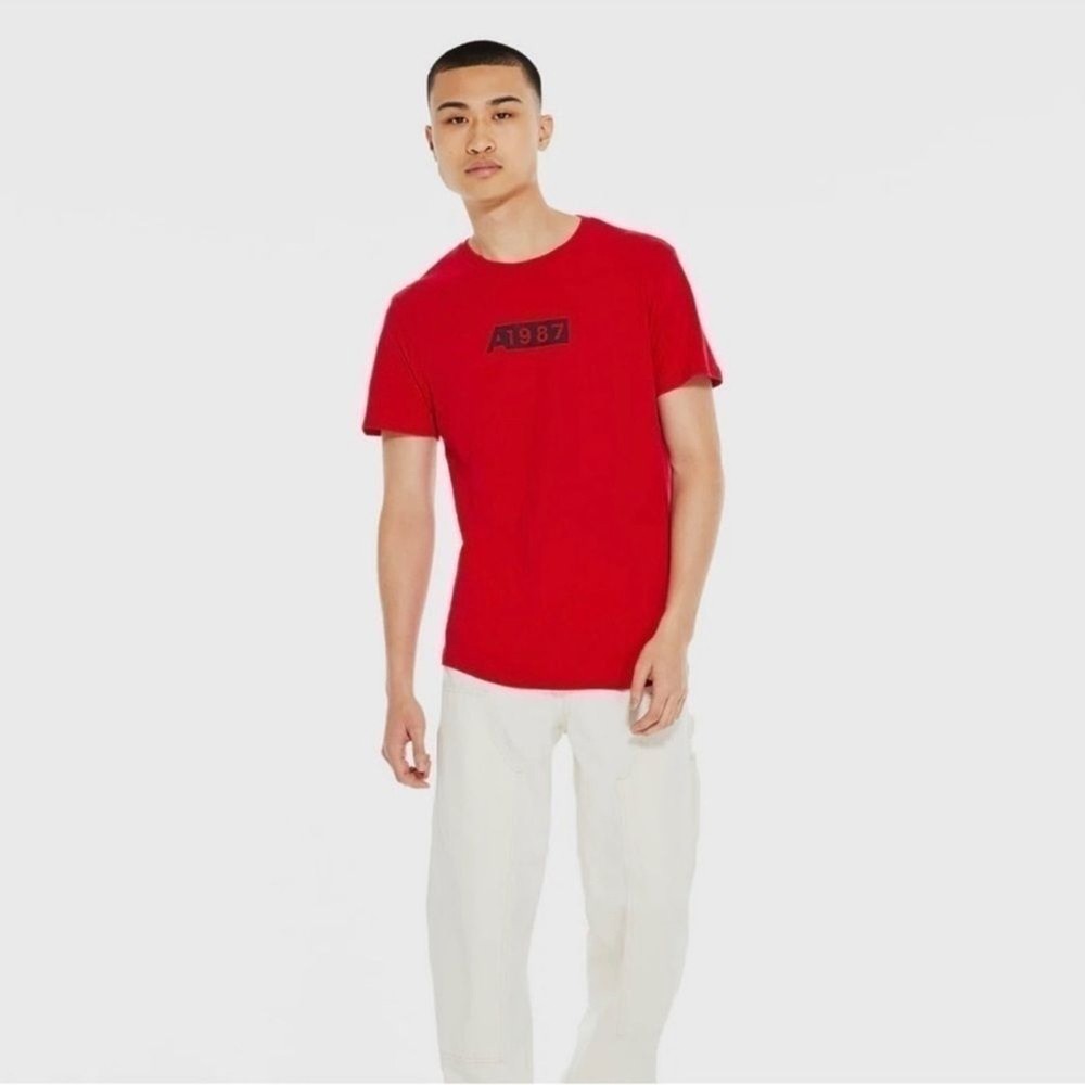 Aeropostale men’s A1987 box graphic tee