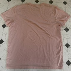Hollister Must-Have Collection Men’s Pink Embroidered Script Logo T-Shirt XL Cot