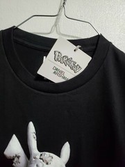 US SELLER- Daniel Arsham x Pokemon x Uniqlo Short Sleeve UT Men’s