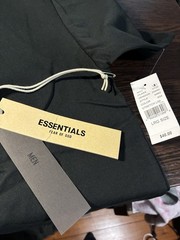 Essentials Fear of God Men’s Black Logo Crew Neck Short Sleeve T-Shirt L