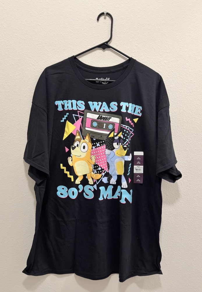 Bluey Bandit “This Was The 80’s Man!” Graphic Tee – Men’s 2XL – Black