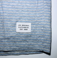 Lee Jeans Original Men’s T-Shirt Size Large Grey Striped With Patch Logo Casual