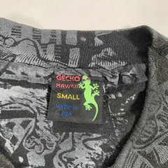 VTG 90s Gecko Hawaii All Over Print T-Shirt Mens Small Black Lizard Surf Skate