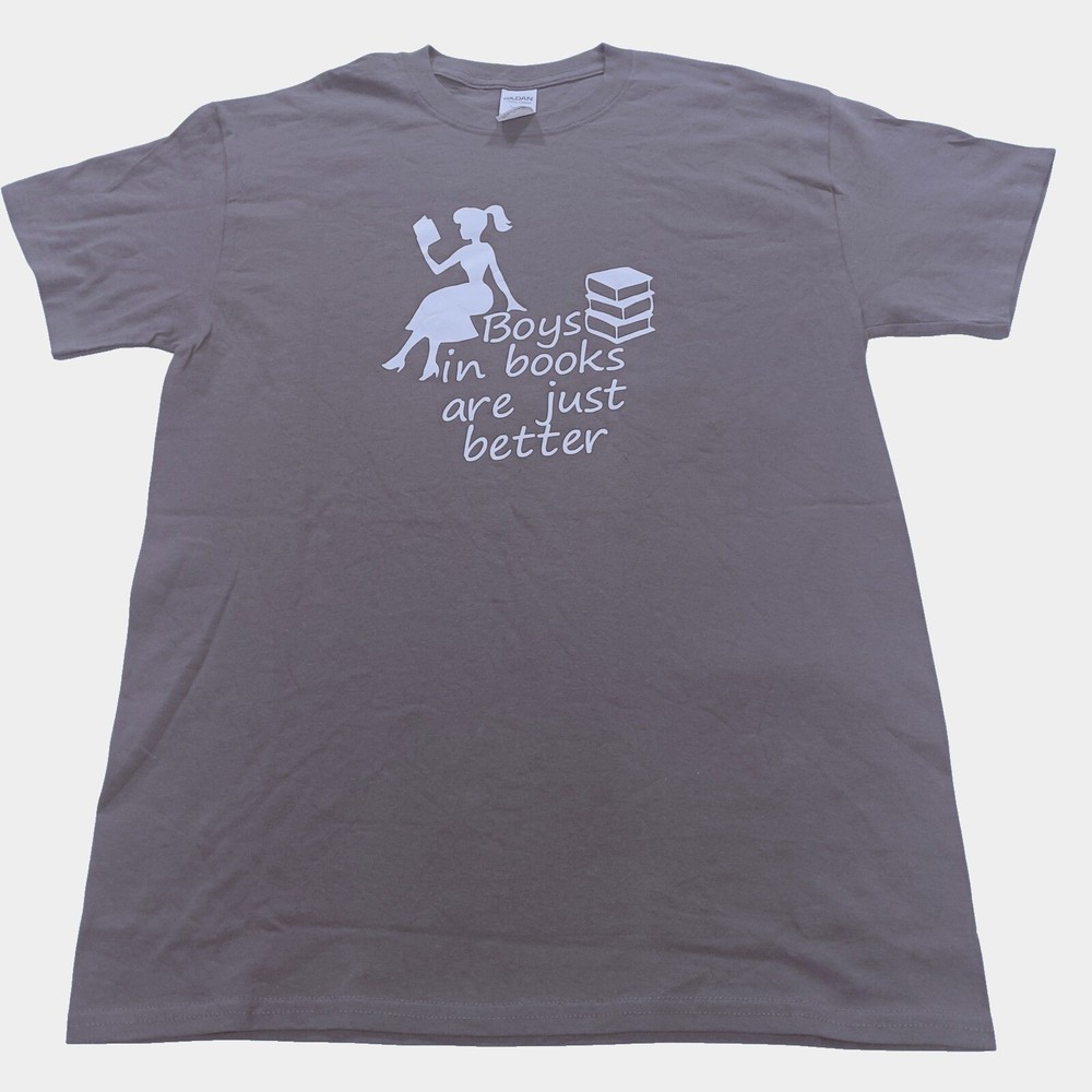 Boys In Books Are Just Better Graphic T-Shirt Charcoal Gray Mens Medium Tee