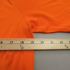 Patagonia Shirt Mens Medium Orange Short Sleeve Crew Neck Lightweight Stretch