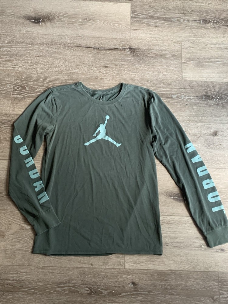 Nike Long Sleeve Shirt Air Jordan Flight Jump man Size Small Green