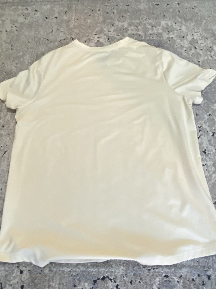 All In Motion Yellow T-shirt – Good/Excellent Condition – Used – Pre-owned.
