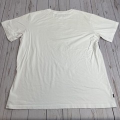 Misfit Mad Minds Graphic T Shirt From Sri Lanka to Parramatta Mens Large White