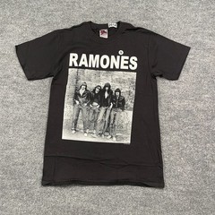 Vintage 1999 Ramones Punk Rock NYC Band Shirt Small 18×26 Black