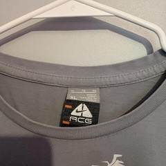 Nike Acg Gray Mountain Spell out Graphic Long Sleeve Shirt Men’s XL