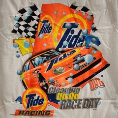 Vintage Tide Racing T-Shirt “Cleaning Up On Race Day” – Fruit of the Loom – XL