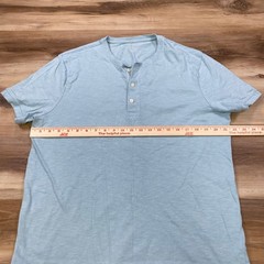 J.Crew Henley Mens Large Minimalist Slub Cotton Short Sleeve Light Blue Classic