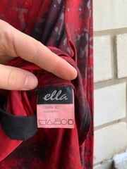 Streetwear Ella Red Graphic Long Sleeve Top with Asymmetrical Zip – City Print S