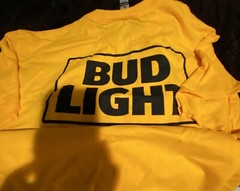 BUD LIGHT / PITTSBURGH STEELERS BRAND NEW XL T-SHIRT YELLOW GILDAN OFFICIAL NFL