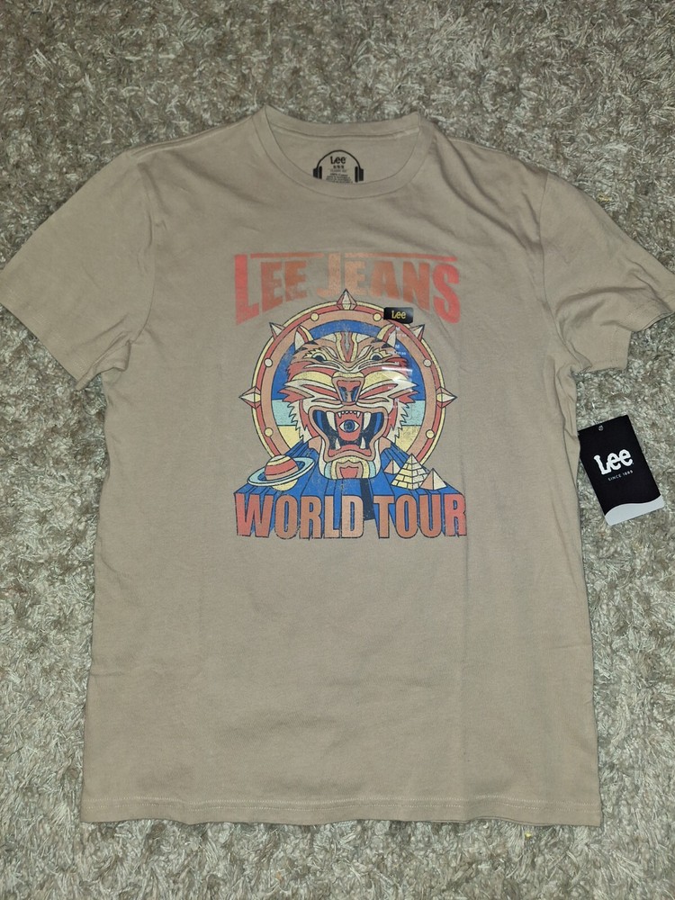 LEE Men’s Size Med Graphic T-Shirt Short Sleeve ‘Lee Jeans World Tour’ (Eb27C)