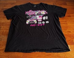 Hello Kitty Sanrio Official Merchandise Racing Graphic T-Shirt Men’s 2XL