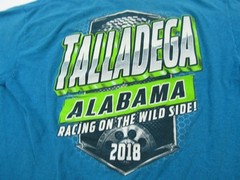 Talladega Alabama Racing on the Wild Side 2018 T-Shirt Mens Large Spellout Logo