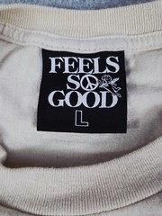 Feels So Good Logo Shirt Adult Large Beige Printed in Austin Texas