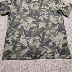 Under Armour Freedom Shirt Mens XL Green Camo Graphic Tee USA Flag 11107
