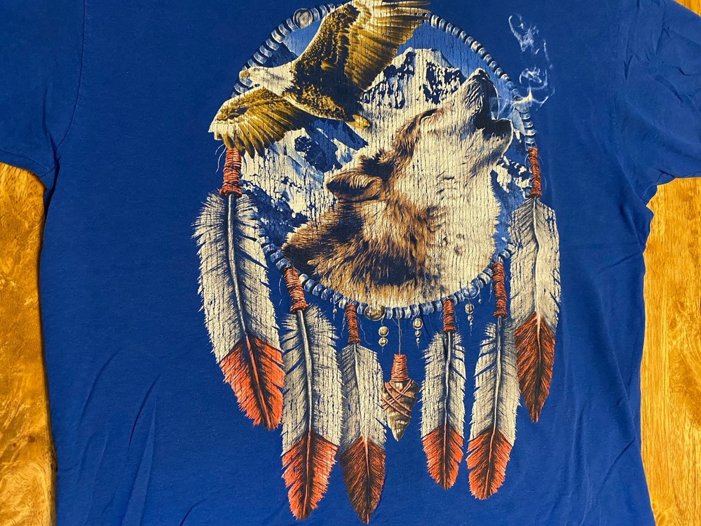 Vintage Eagle Wolf Arrowhead Native Feathers Dream Catcher Mountain Shirt XL