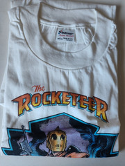 VINTAGE ROCKETEER LARGE T SHIRT DAVE STEVENS GRAPHITTI DESIGNS DEADSTOCK