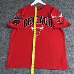Chicago Bulls NBA CHAMPIONSHIP T-Shirt~Men’s XL~Pro Standard Red Crew neck