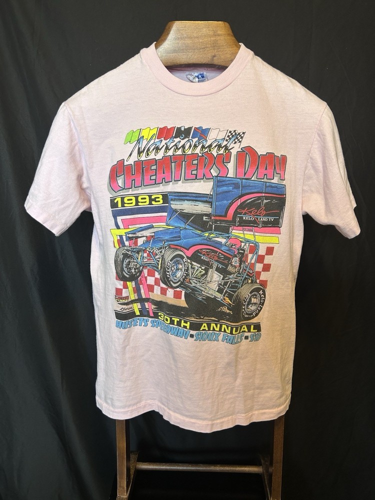 Hanes Beefy-T National Cheaters Day 1993 Huset’s Speedway Pink Men’s M T-Shirt