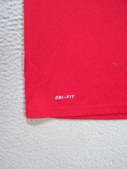 Nike Shirt Adult Large Red Swoosh Logo Dri-Fit Activewear Sports Outdoor Mens