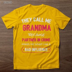 Funny Grandma Shirt – Grandma Partner In Crime T-Shirt Gift for Grandmothers