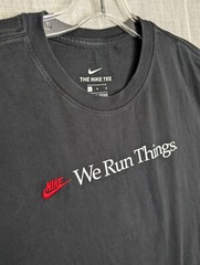 The Nike Tee Shirt Mens Medium Black We Run Things Embroidered Logo Check Swoosh