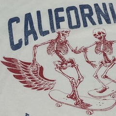 California Skater T-Shirt – Skeletons Skateboarding – Mens Small Tee