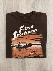 Filson Pioneer Sportsman Tee M Coffee Brown Canoe Fishing Graphic Shirt USA