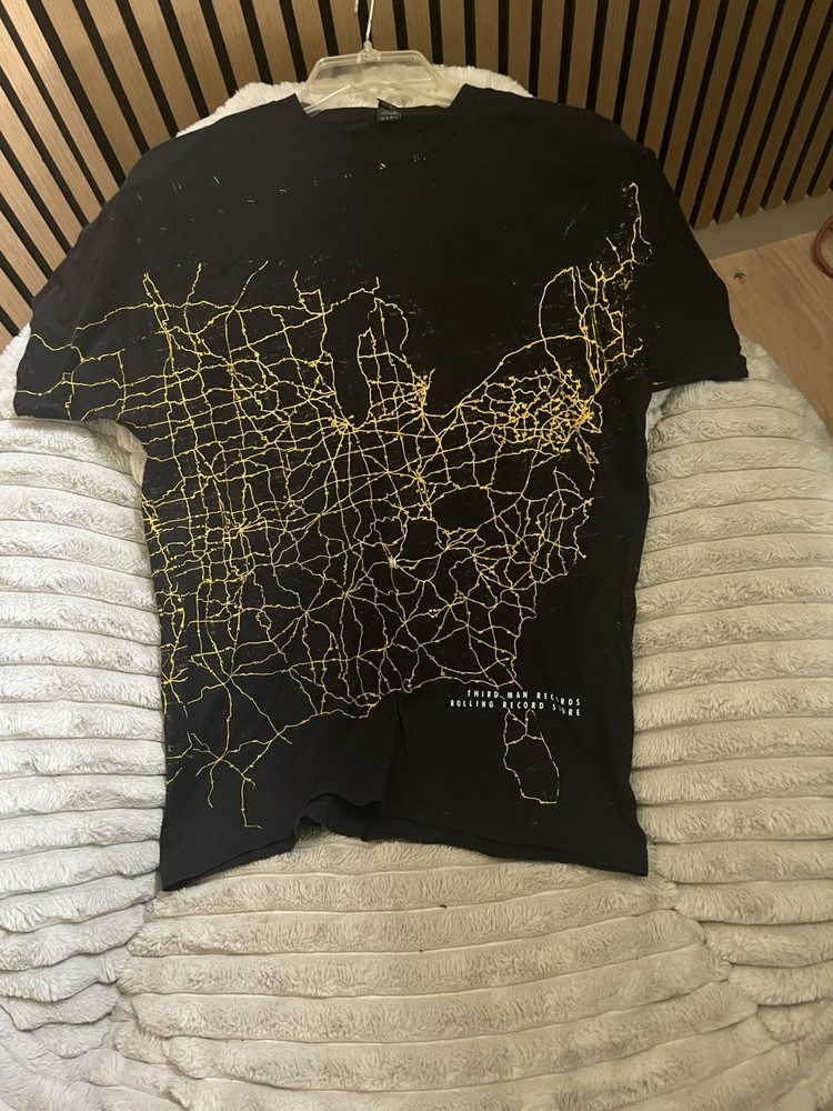 Third Man Records rolling record store shirt
