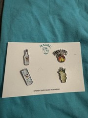 Malibu T-shirt size XL, Cooler Fanny Pack And Pin set