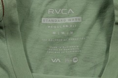 RVCA Balance Of Opposites Shirt Mens Medium Green Crocodile Sunset Graphic Tee
