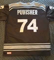 Marvel Punisher Men’s Jersey Size XL Long Sleeve